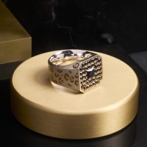 new comer design ring